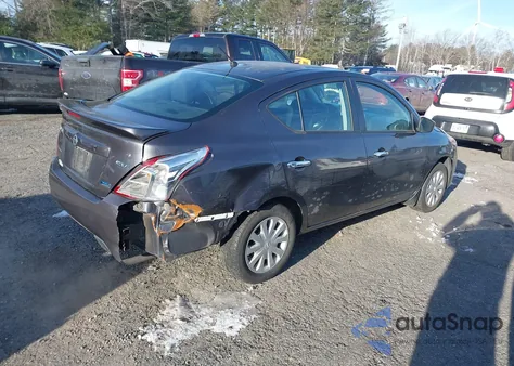 2015 Nissan Versa 1.6 Sv z USA, uszkodzony, nr VIN 3N1CN7AP4FL800155